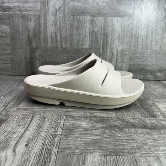 OOFOS NOMAD Women's size 10/EURO 41 Tan Sandals - Picture 1 of 7